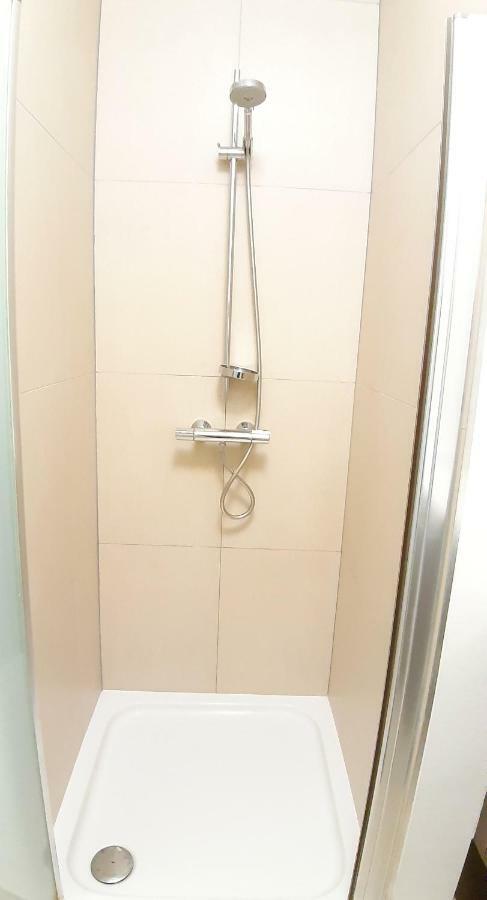 Theater Lodge Apartment In Heart Of แอนต์เวิร์ป ภายนอก รูปภาพ